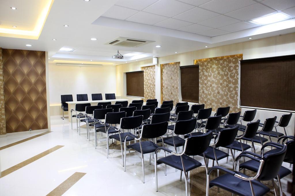Hotel SBS Grand Coimbatore Exterior foto