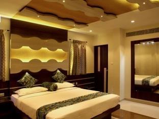 Hotel SBS Grand Coimbatore Exterior foto